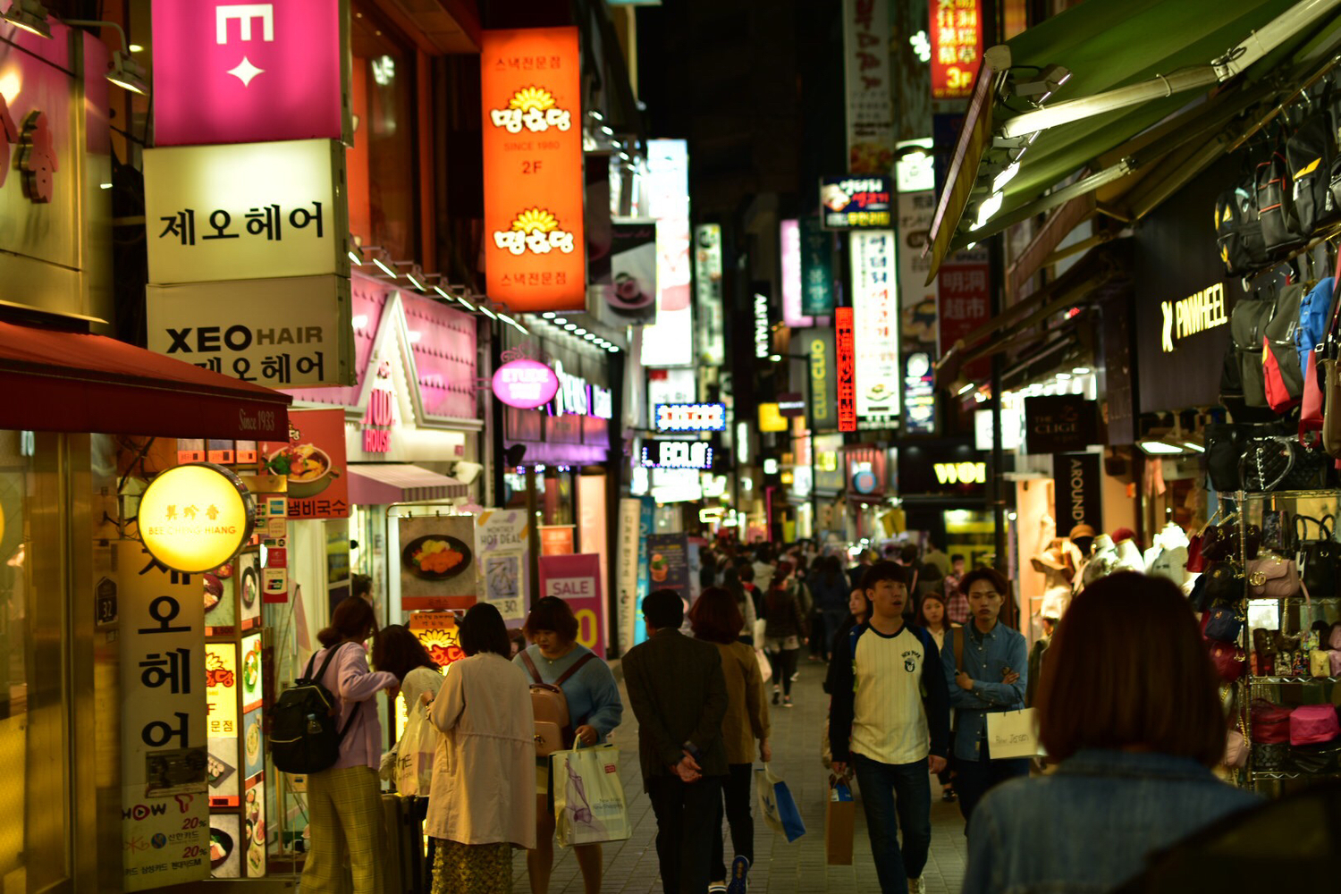 【夢占い】酔っ払いの夢が表す25の意味!叫ぶ・運転・寝ているなど のイメージ